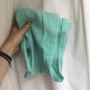 100% Cashmere J. Crew Sea Foam Green Scarf